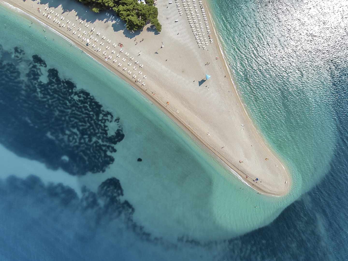 kroatien-dalmatien-insel-brac-zlatni-rat-strand-g-588594586_bearbeitet.jpg