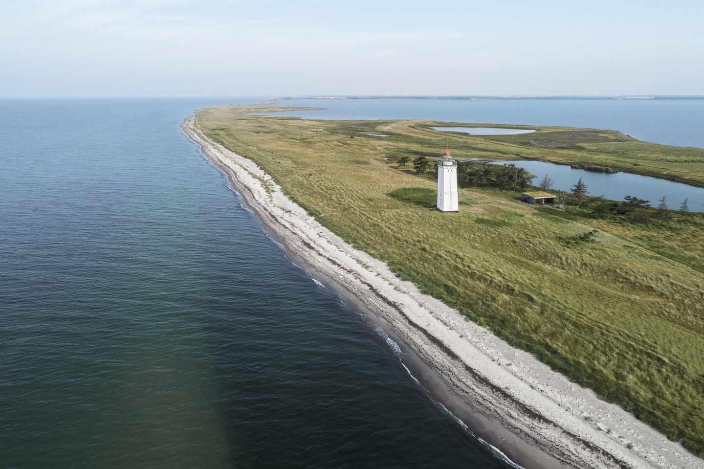 daenemark-hyllekrog-fyr-mit-leuchtturm-g-1167971813_bearbeitet.jpg