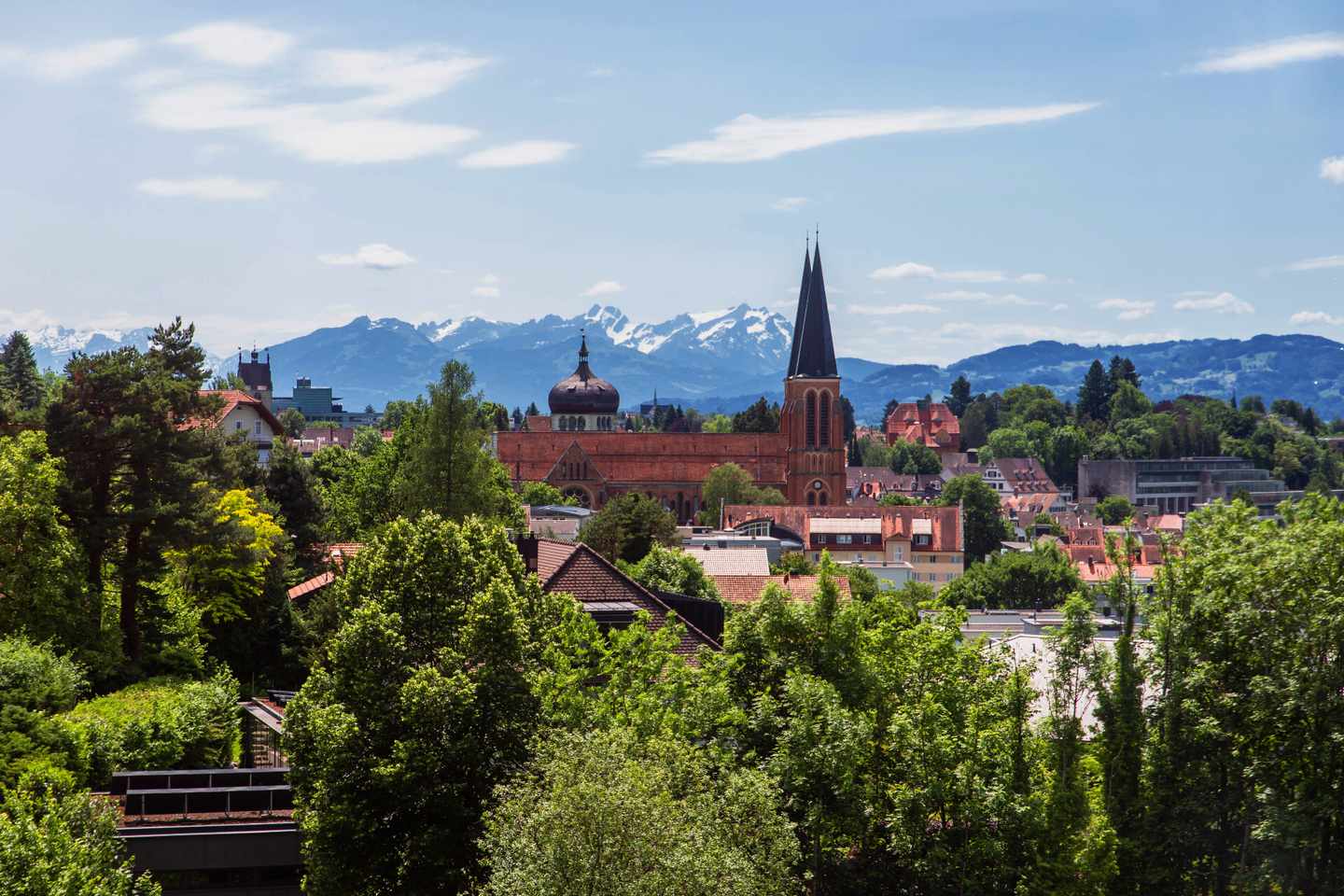 österreich-vorarlberg-bregenz-stadtpanorama-klein-g-1156970006.jpg