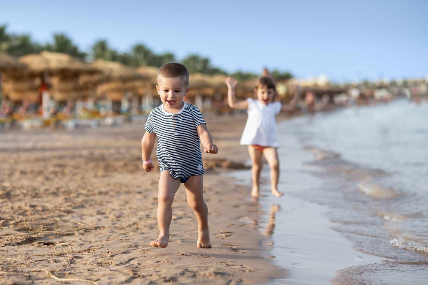 aegypten-strand-kinder-g-1159480362.jpg