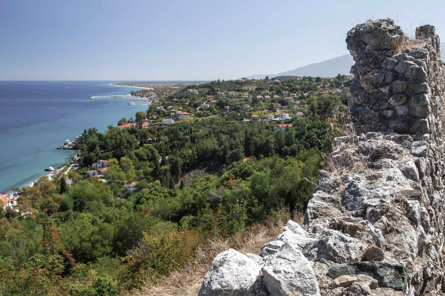 griechenland-chalkidiki-kassandra-blick-auf-st-pail-g-2156669194_bearbeitet.jpg