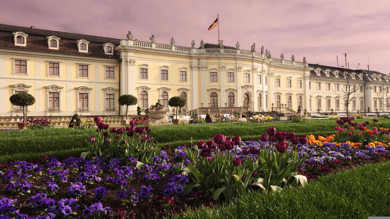 ludwigsburg-schloss-t-108669634.jpg