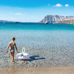 familie-italien-sardinien-g-1307300875.jpg