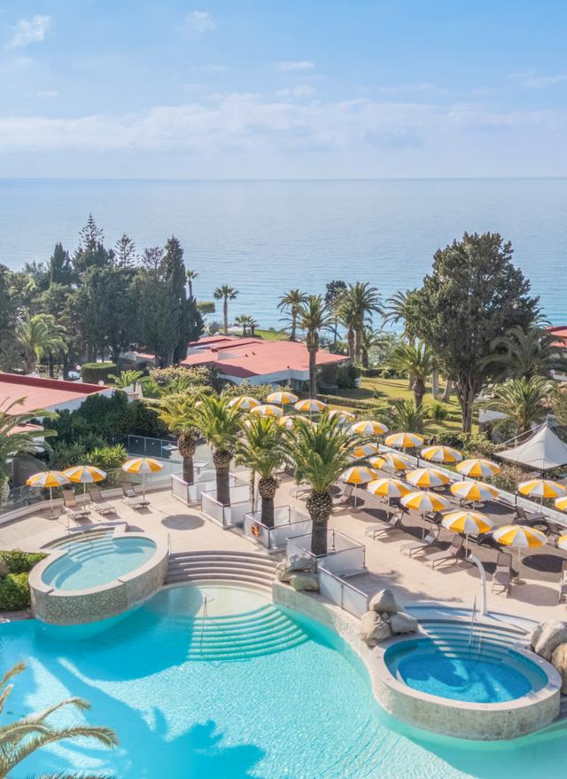 Aldiana Club Resorts aldiana_rocca_nettuno_calabria_Pool_LP.jpg