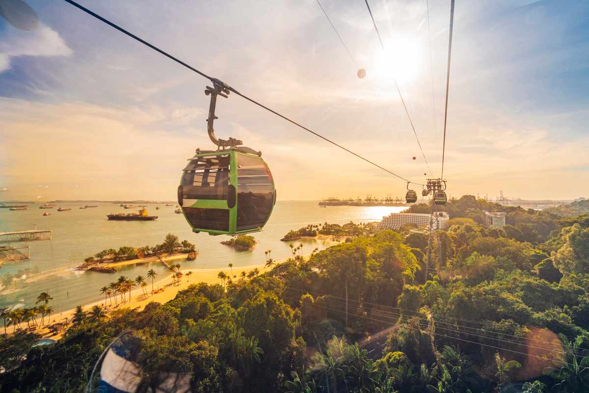 ruhepole_in_der_metropole_seilbahn_singapore_cable_car_dertour_g-1027761860.jpg