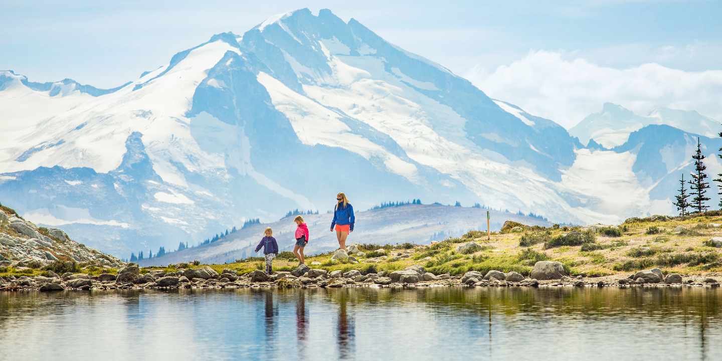 familienrundreise-kanada-wanderung-mit-kindern-auf-dem-blackcomb-mountain-g-1306790873.jpg