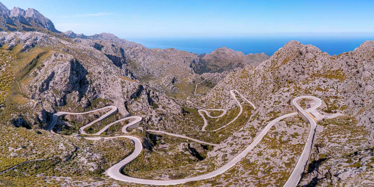 spanien-mallorca-gebirge-g-1367819281.jpg