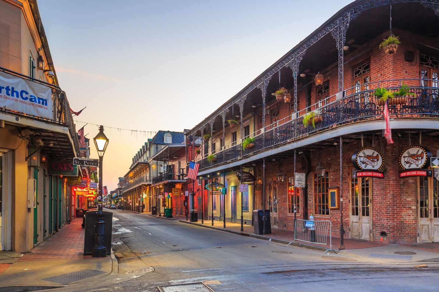 usa-louisiana-new-orleans-french-quarter-g-578294498.jpg