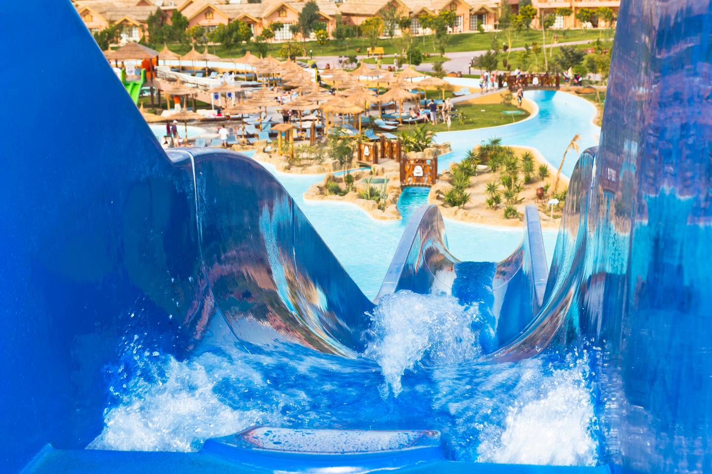 aquapark-g-184999828.jpg