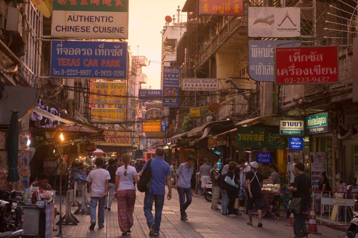 thailand-bangkok-chinatown-t-637470024.jpg