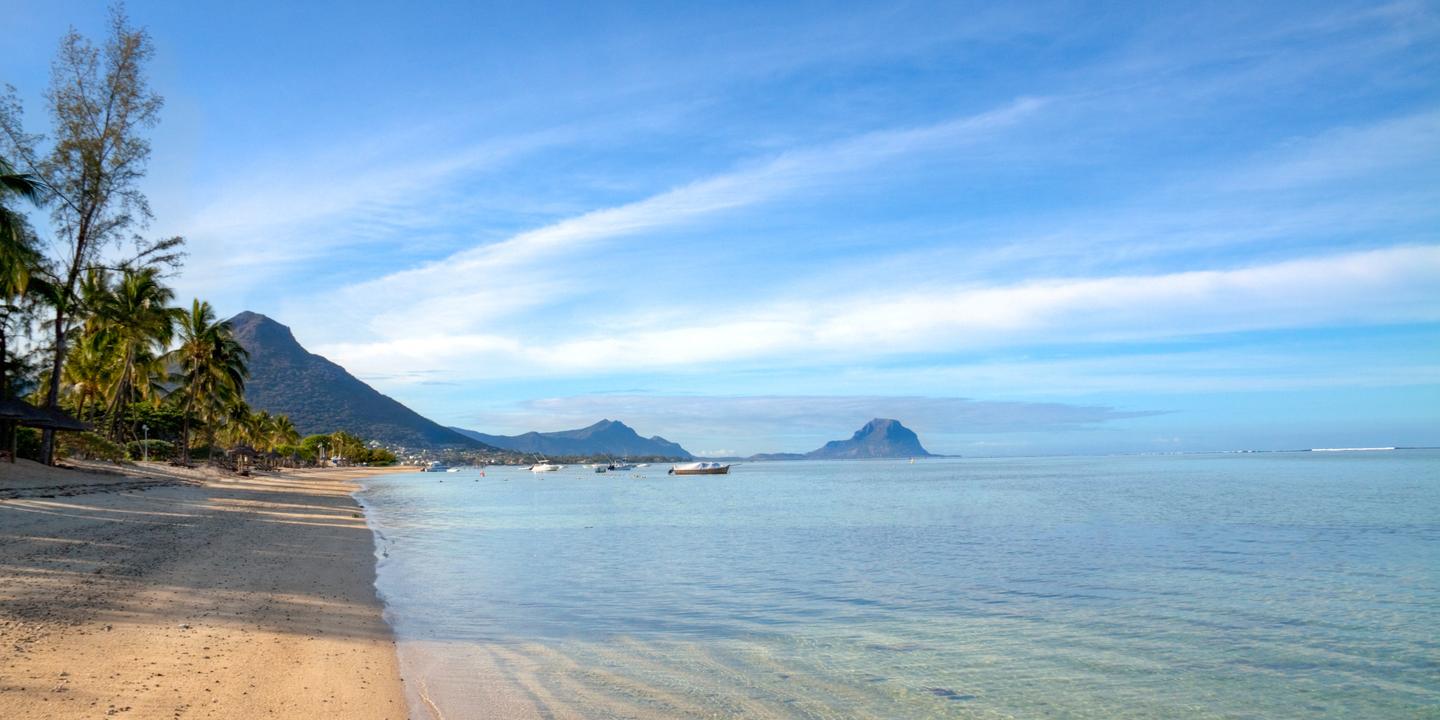 mauritius-insel-strand-g-531078187.jpg