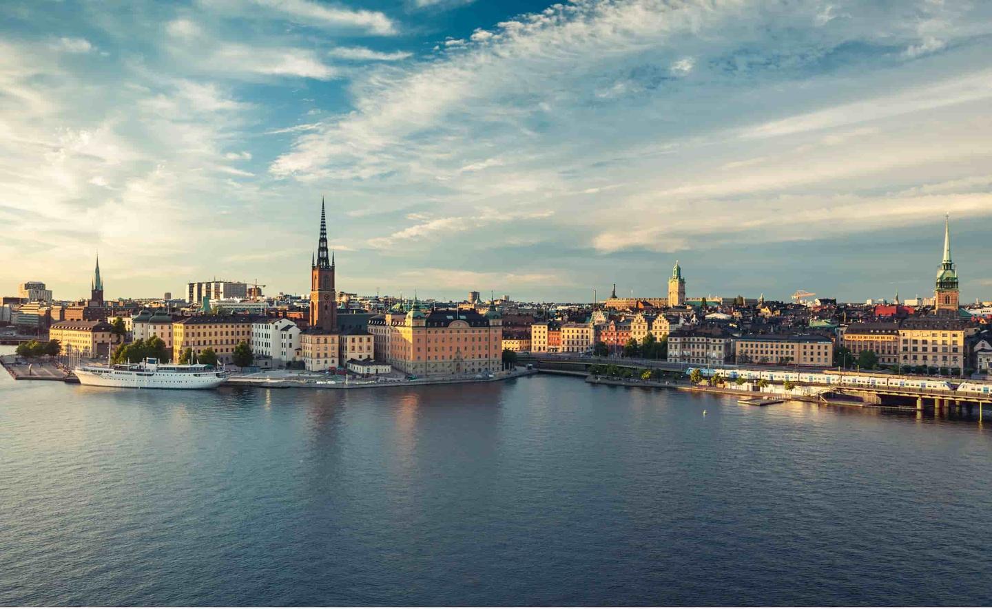 blt4dd602bb6ff46f8e-schweden-stockholm-altstadt-im-panorama-g-1014912224.jpg schweden-stockholm-altstadt-im-panorama-g-1014912224.jpg