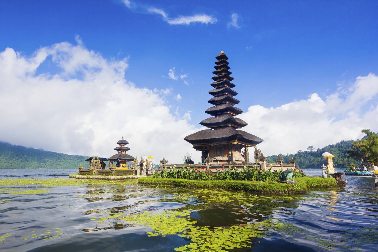blt1a7693c7c4701ebe-indonesien-bali-ulun-danu-tempel-t-470967527.jpg indonesien-bali-ulun-danu-tempel-t-470967527.jpg