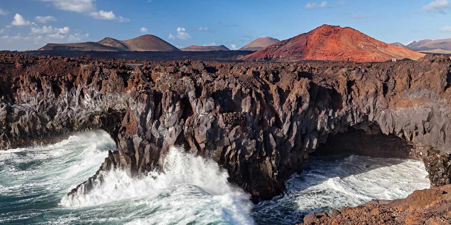 spanien-kanaren-los-hervideros-g-1096113472.jpg
