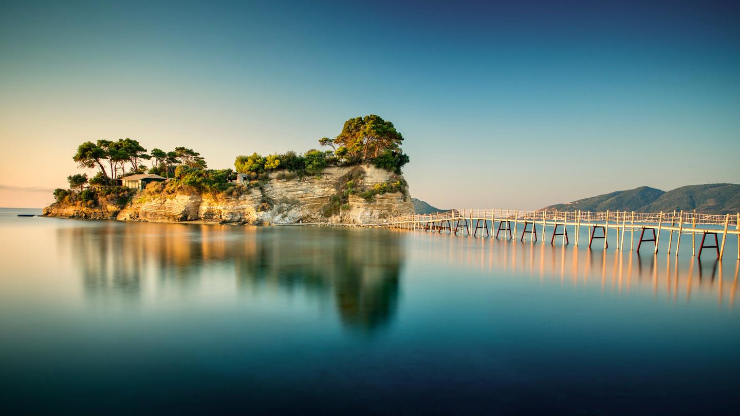 griechenland-zakynthos-port-sostis-g-1200957352.jpg