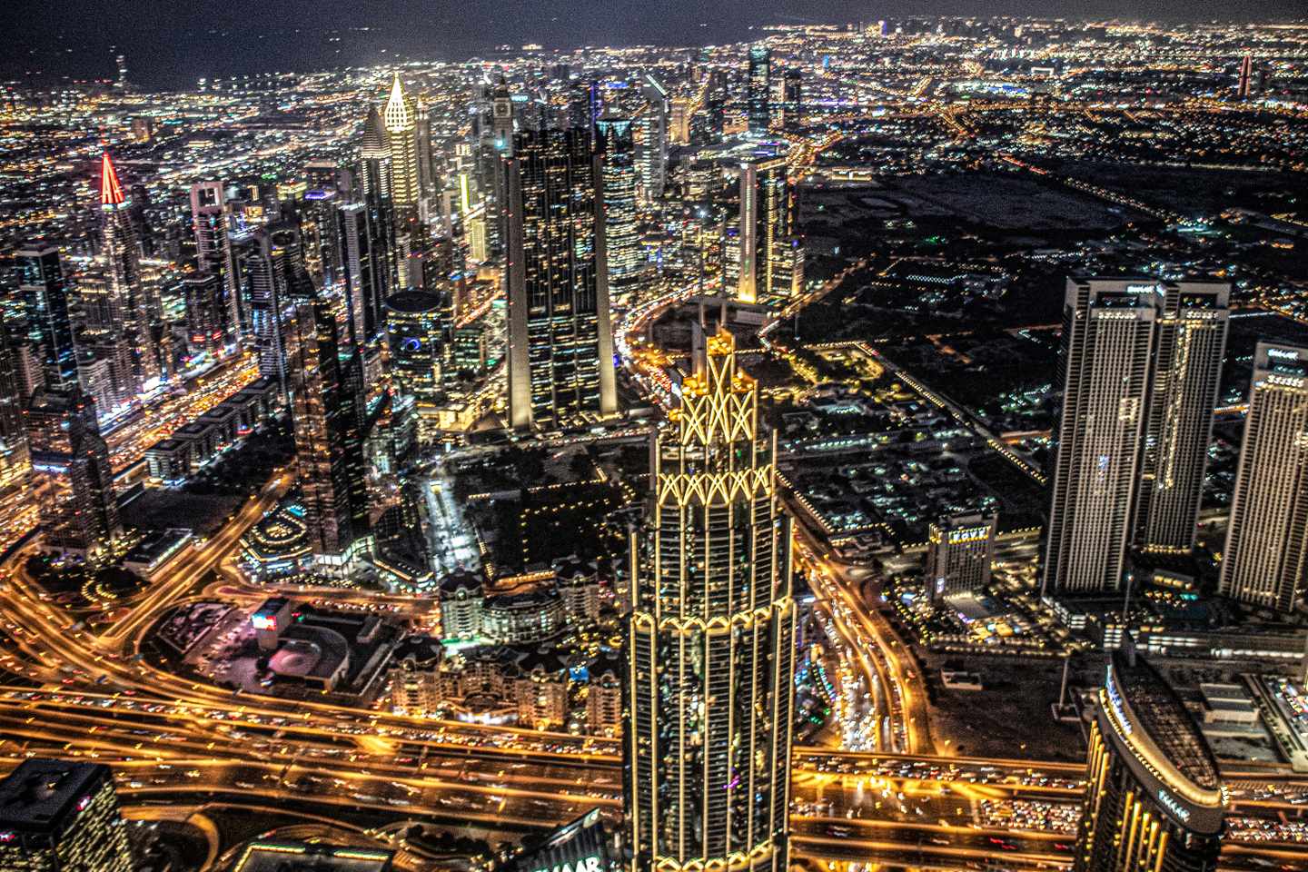 vae-dubai-burjkhalifa-g-1458705107.jpg