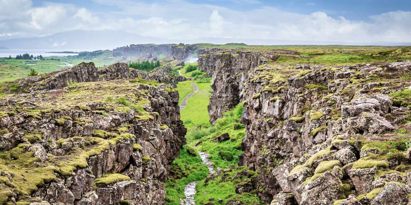 island-thingvellir-nationalpark-g-1214333439.jpeg