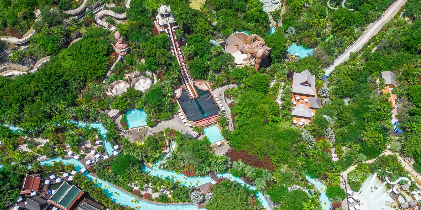 512981_AdobeStock_613662223_green-touristic-jungle-aquapark-Siam-Park-Costa-Adeje-Tenerife-Canary-island.jpg