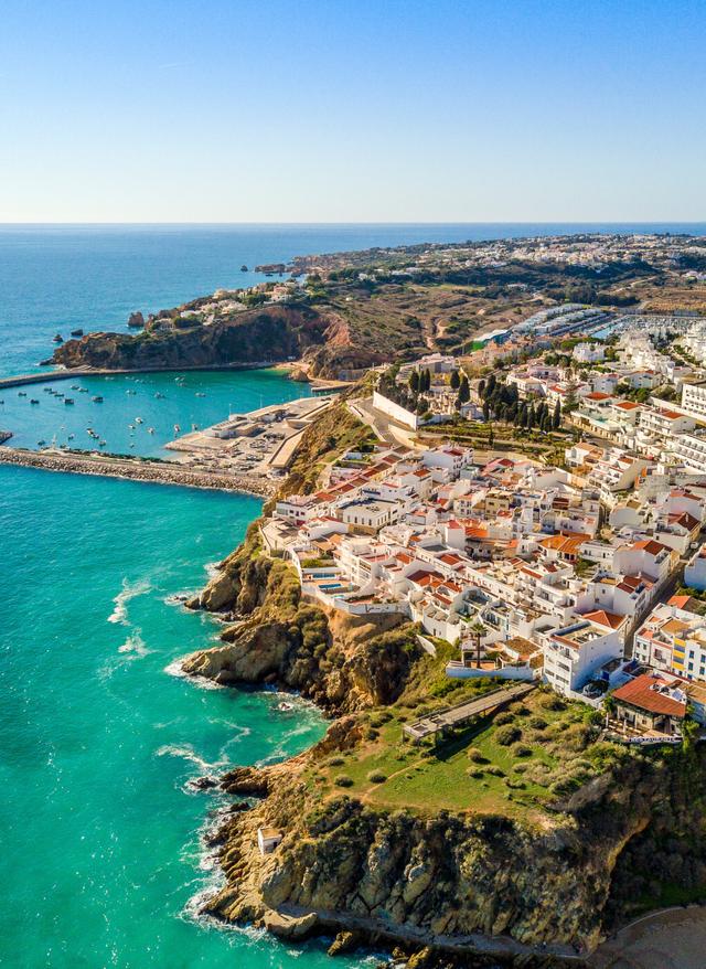 Albufeira Urlaub portugal-algarve-albufeira-panorama-klein-g-955186632.jpg