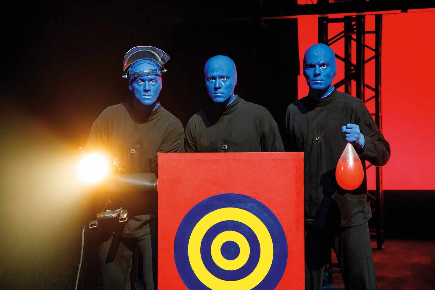 blue-man-group-berlin_prio2_neue_show_zielscheibe.jpg