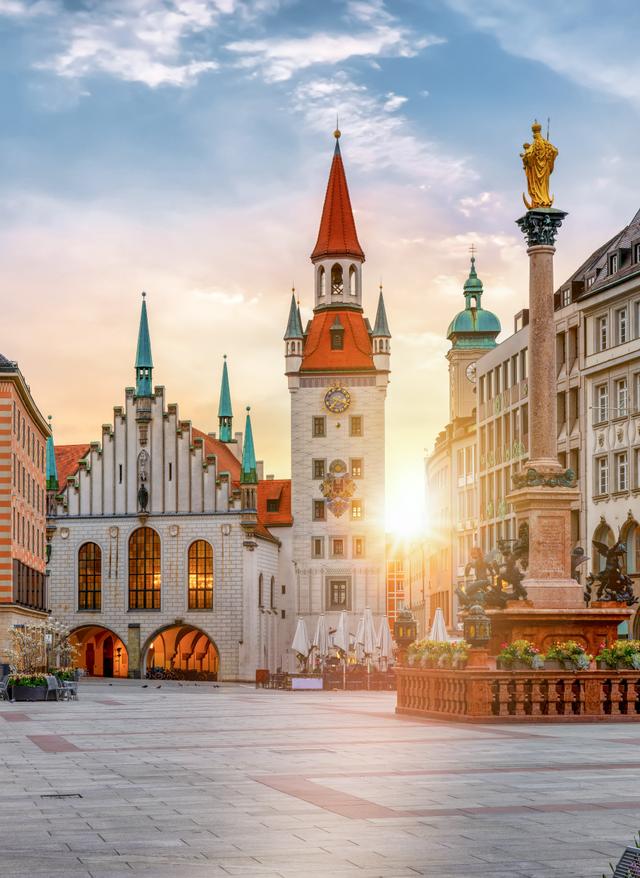 deutschland-muenchen-innenstadt-g-2147535280.jpg