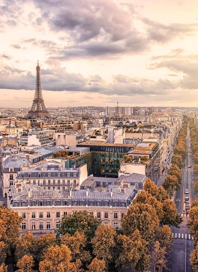 Sheraton Hotels und Resorts paris-skyline-g-1155913462.jpg