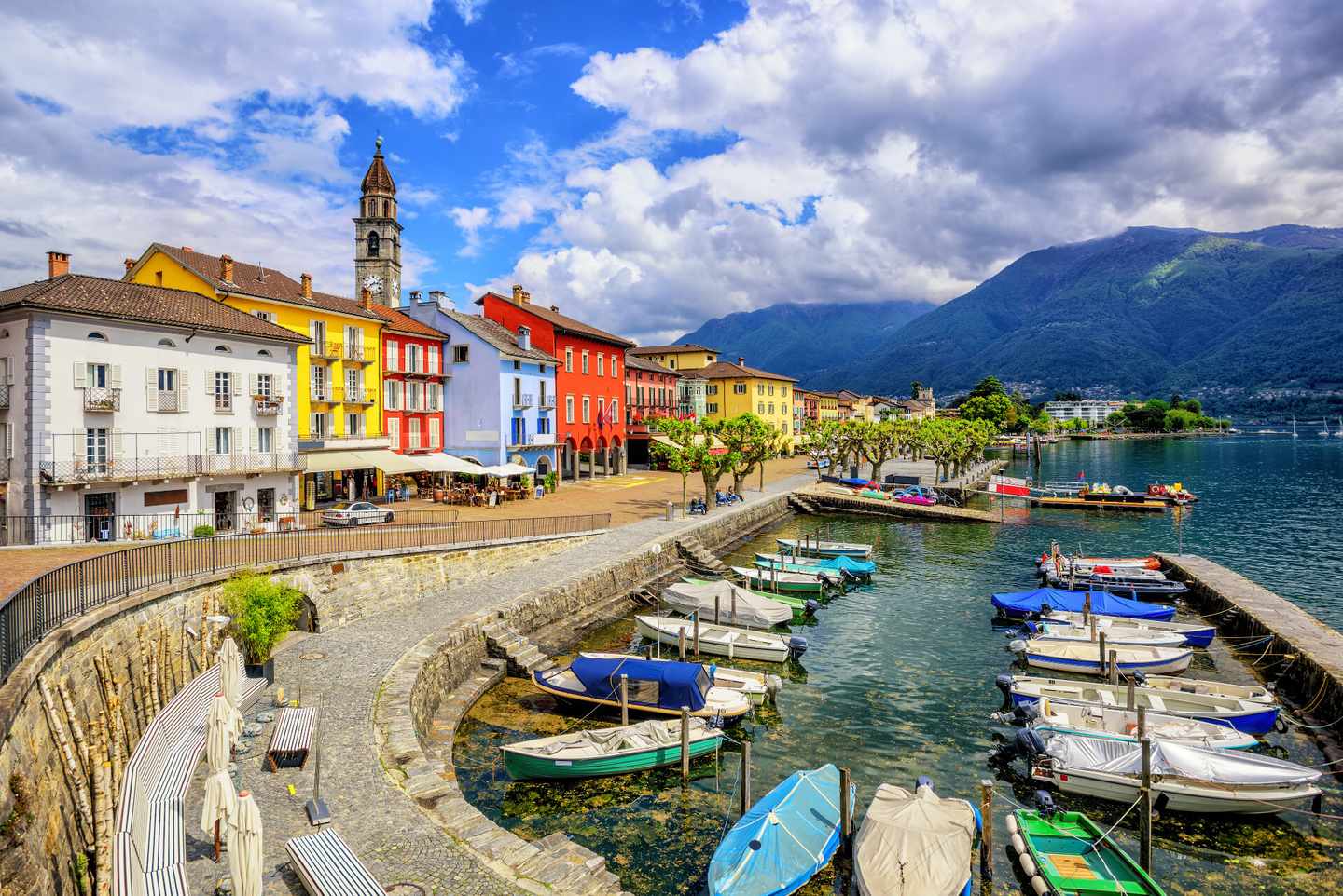 schweiz-tessin-ascona-promenade-klein-g-1031132382.jpg