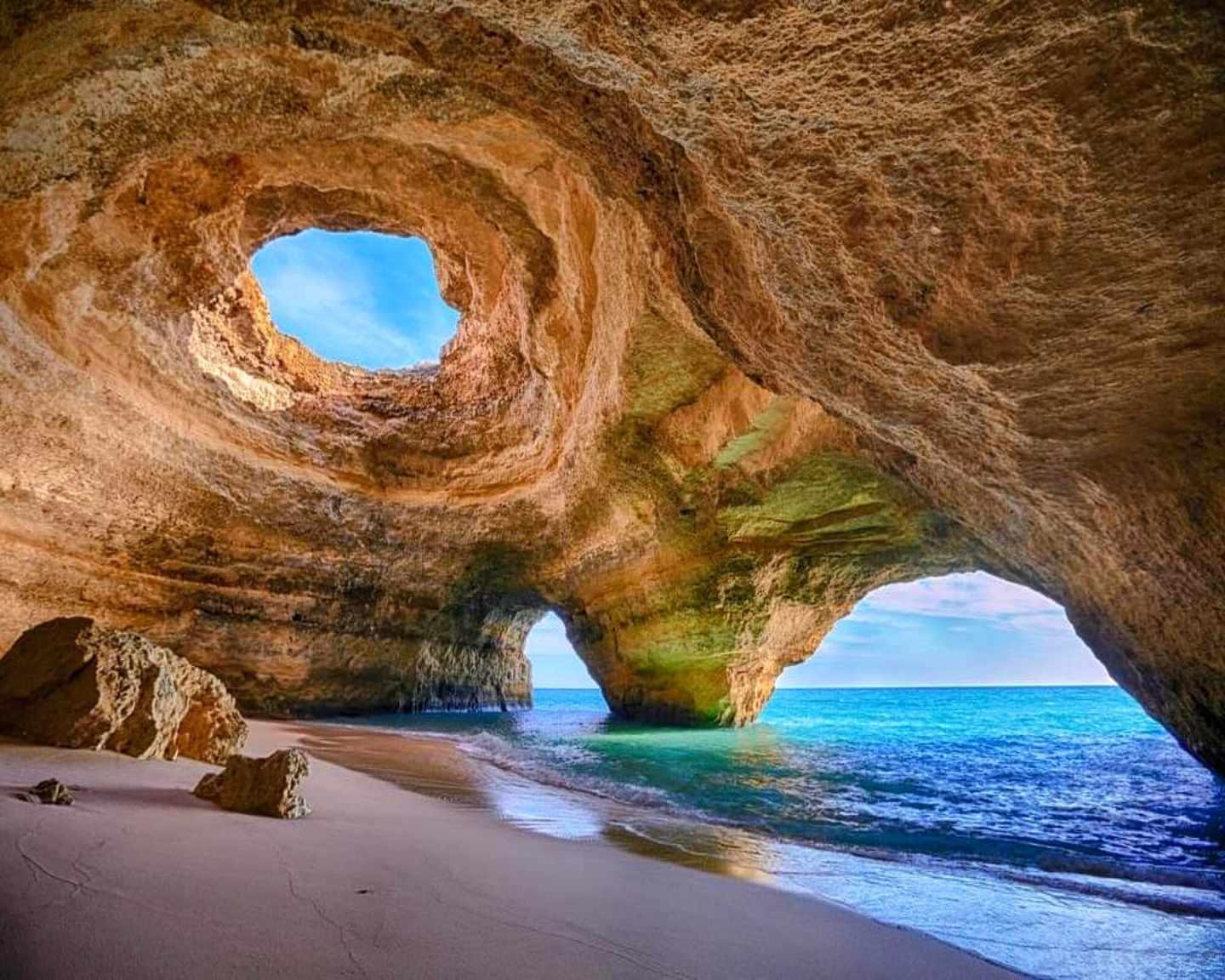 portugal-algarve-cuevas-de-benagil-klein-g-1277482939.jpg